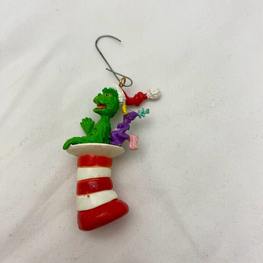 Enesco Dr Seuss The Grinch Cat in the Hat Ornament Mini 2" Holiday Christmas